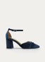 ZAPATOS DE SALÓN DE TERCIOPELO AZUL CON CORREA AL TOBILLO