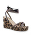 Cuña estampada de leopardo color marrón