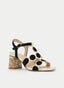 SANDALIA BLANCO Y NEGRO DE TACÓN ANIMAL PRINT GEOMÉTRICA